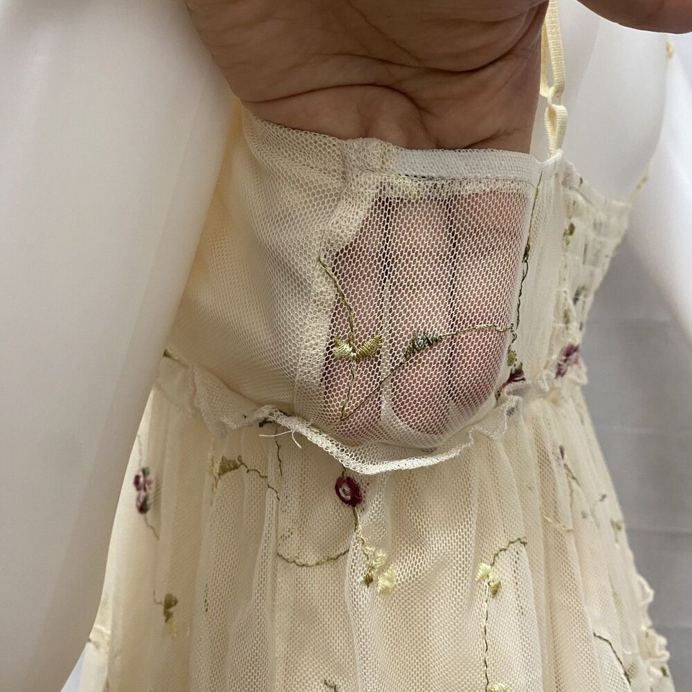 Trixxi Women Mini Dress Sz M Ivory Floral Embroidered Spaghetti Strap Mesh NWT - Picture 13 of 13